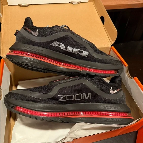 Nike Men’s Pegasus Premium - Picture 5 of 5